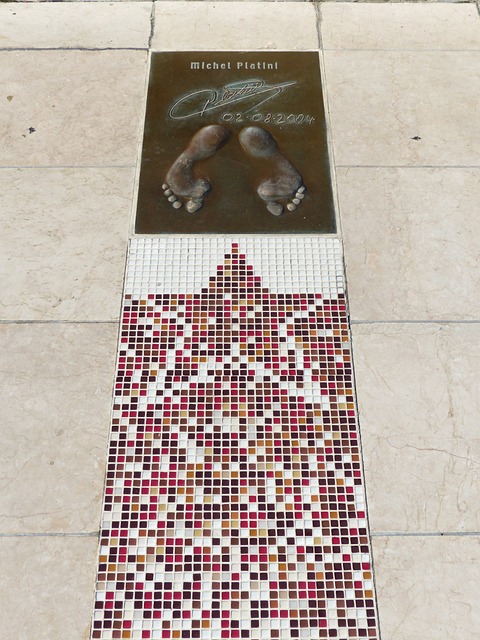 强敌的表现 强敌的表现